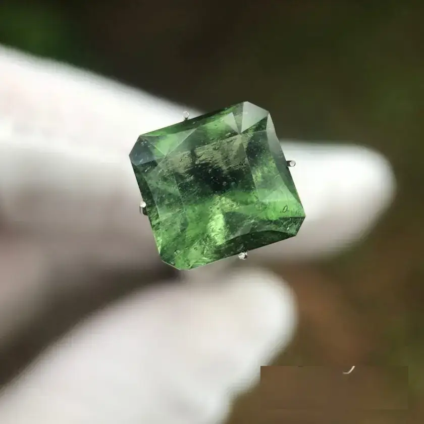 MOLDAVITE
